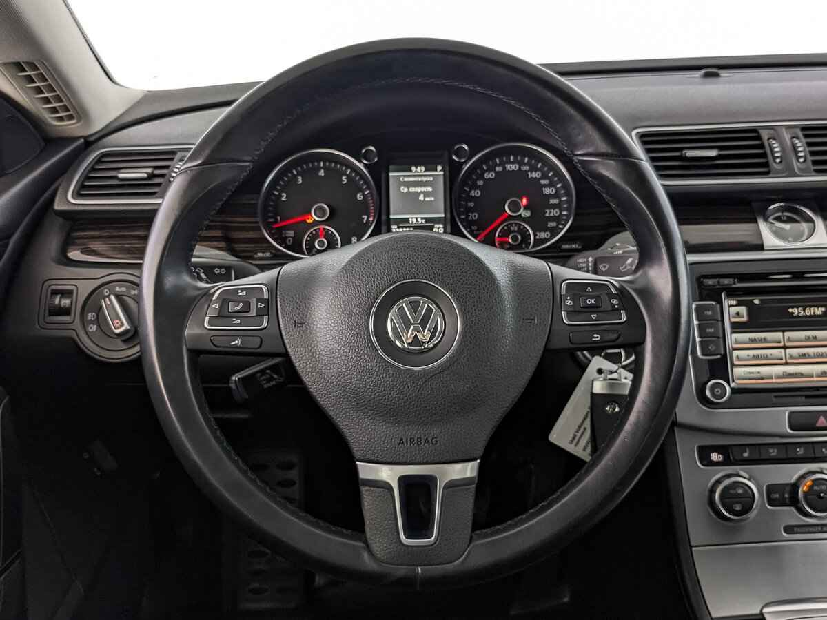 Volkswagen Passat CC, 2013
