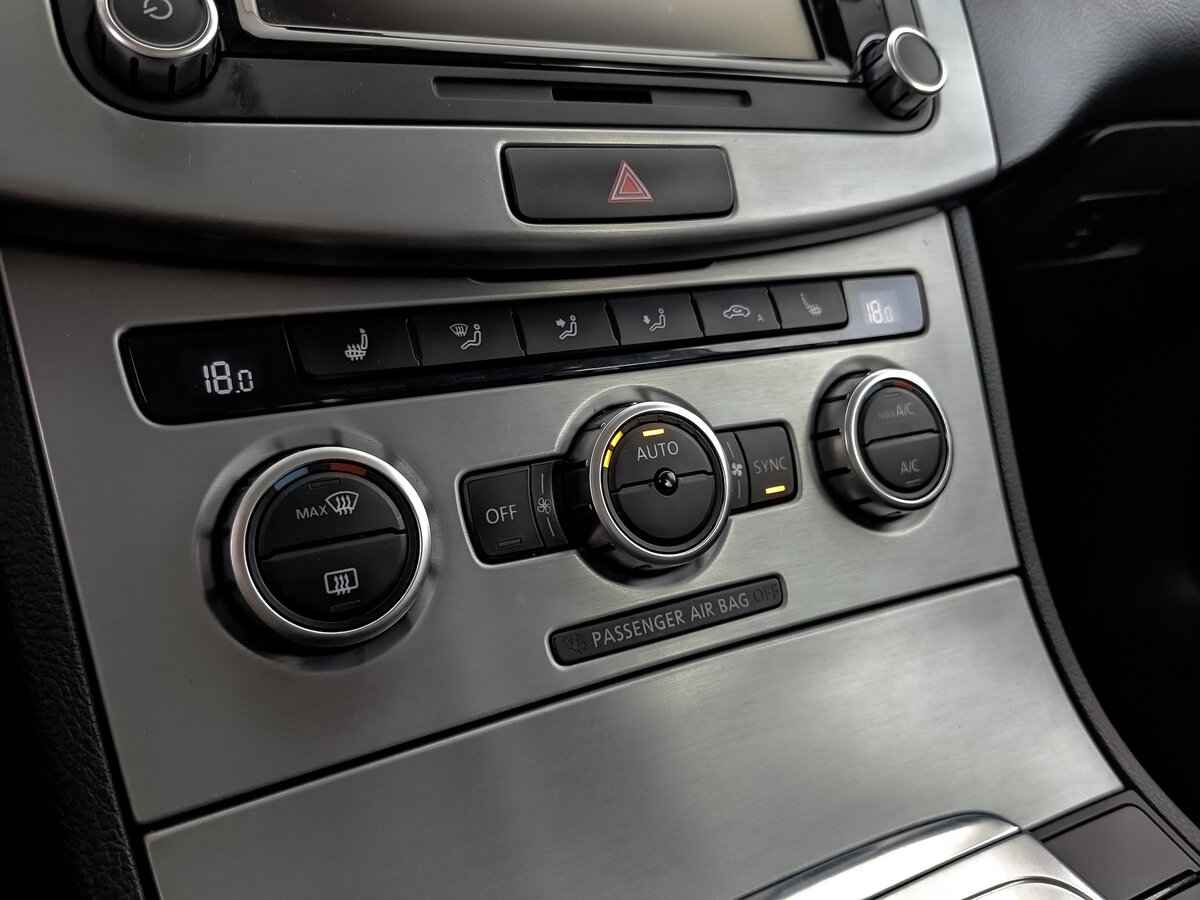 Volkswagen Passat CC, 2013