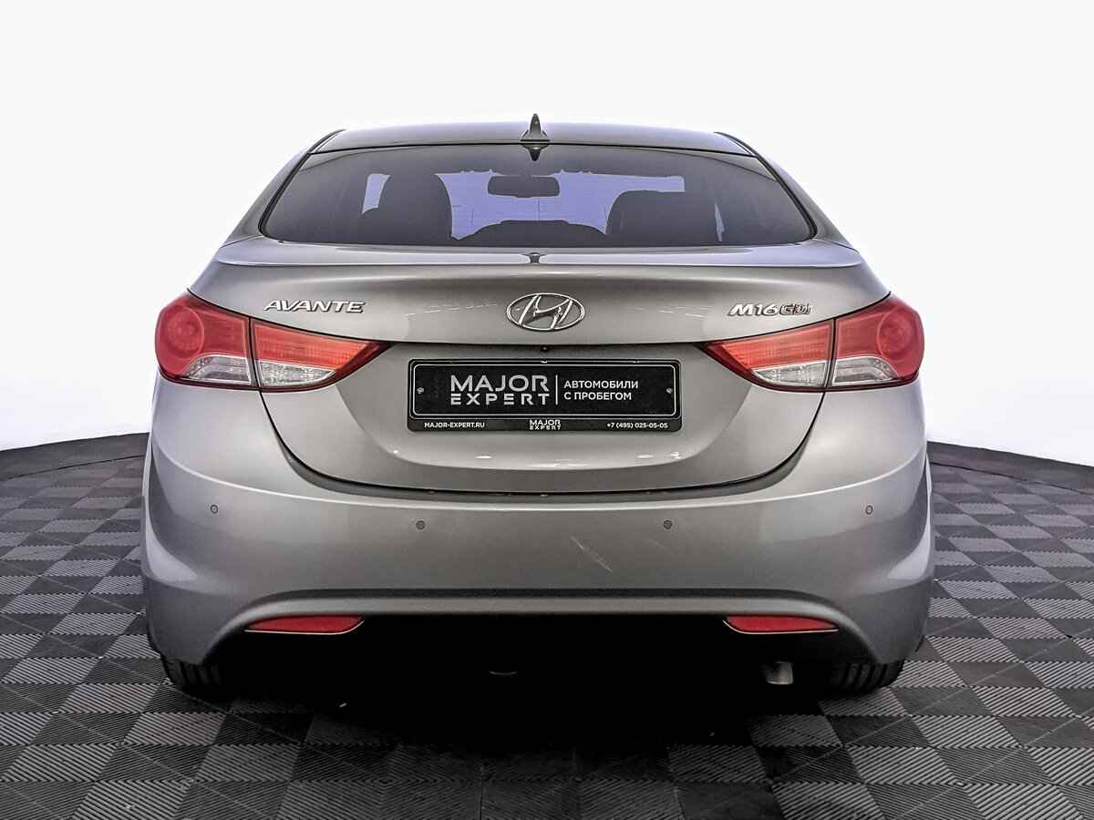 Hyundai Avante, 2012