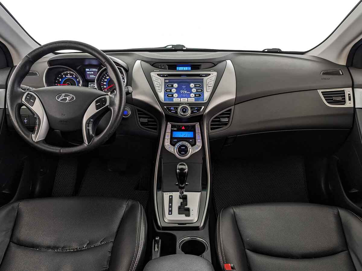 Hyundai Avante, 2012