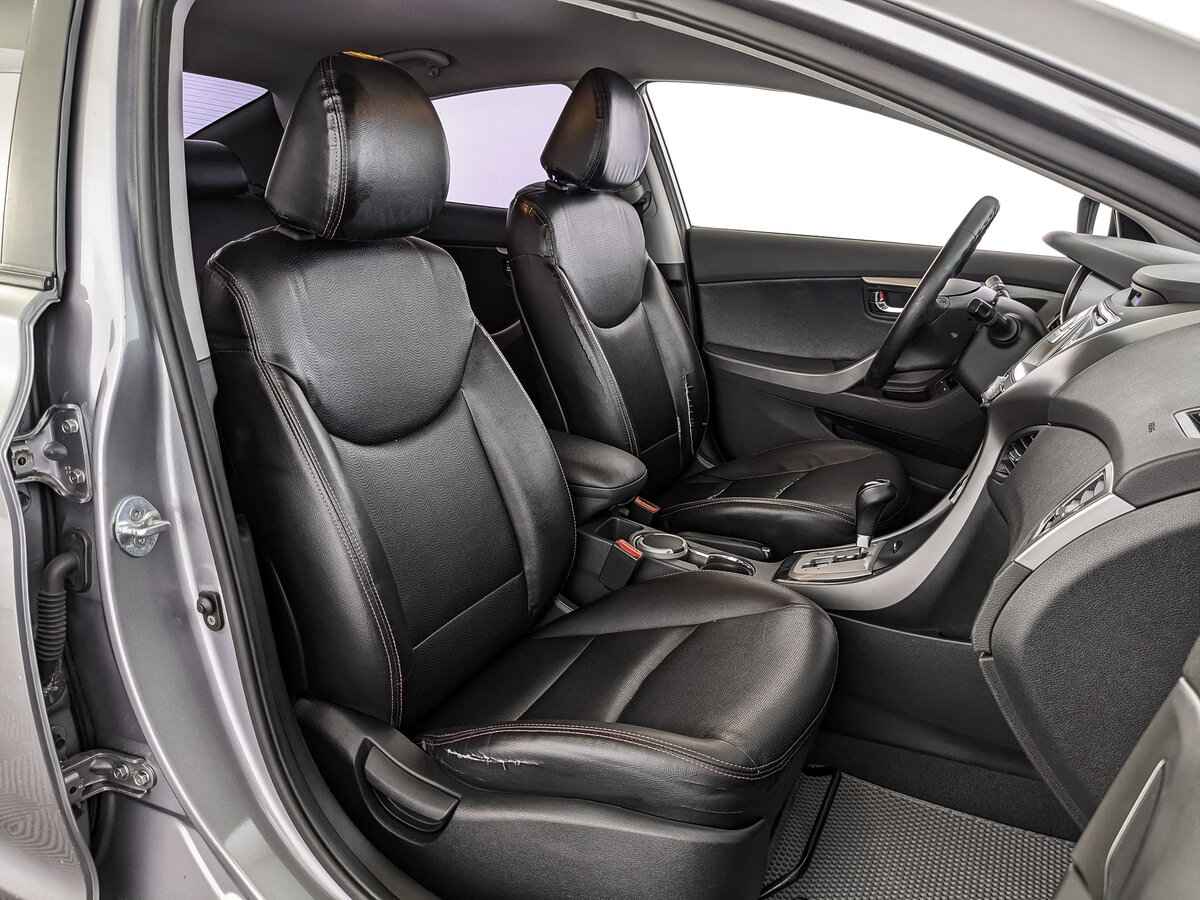 Hyundai Avante, 2012