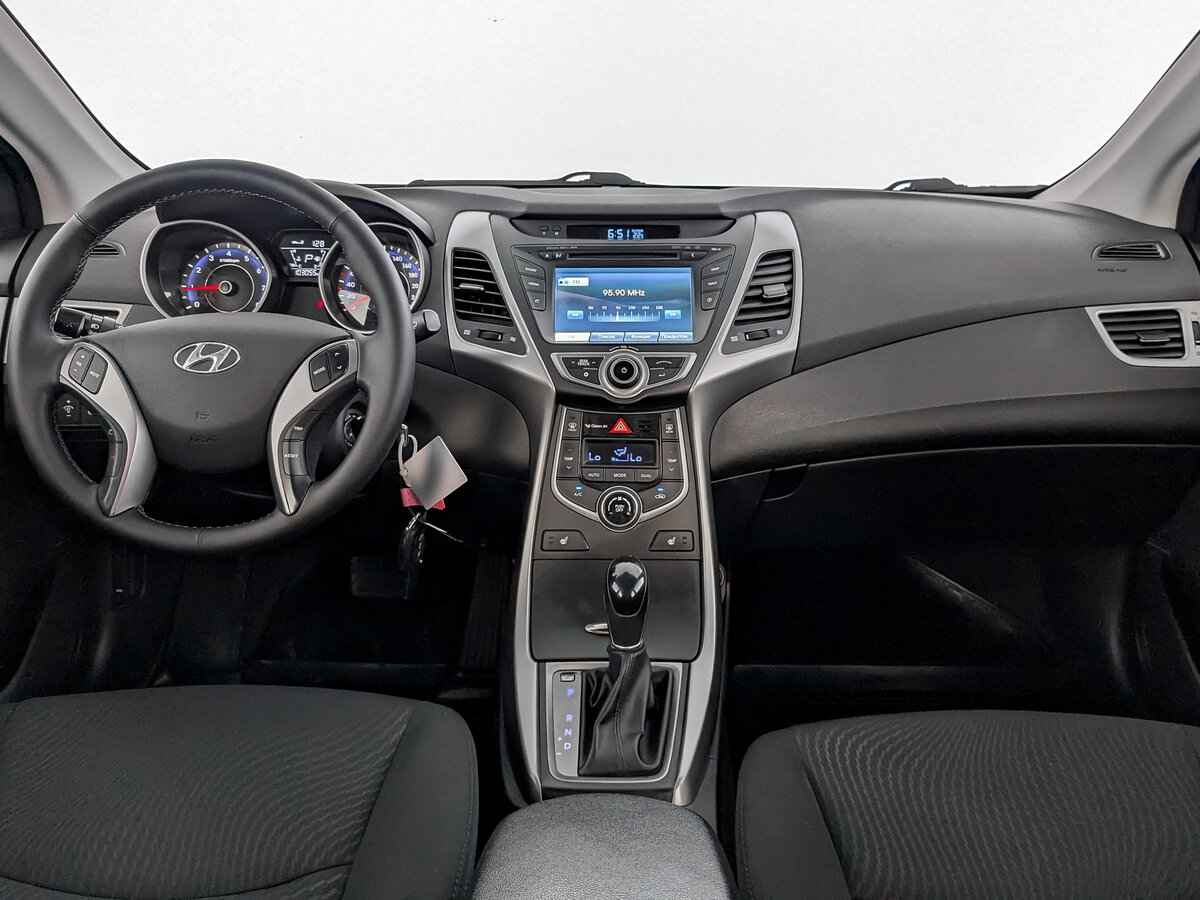 Hyundai Elantra, 2014