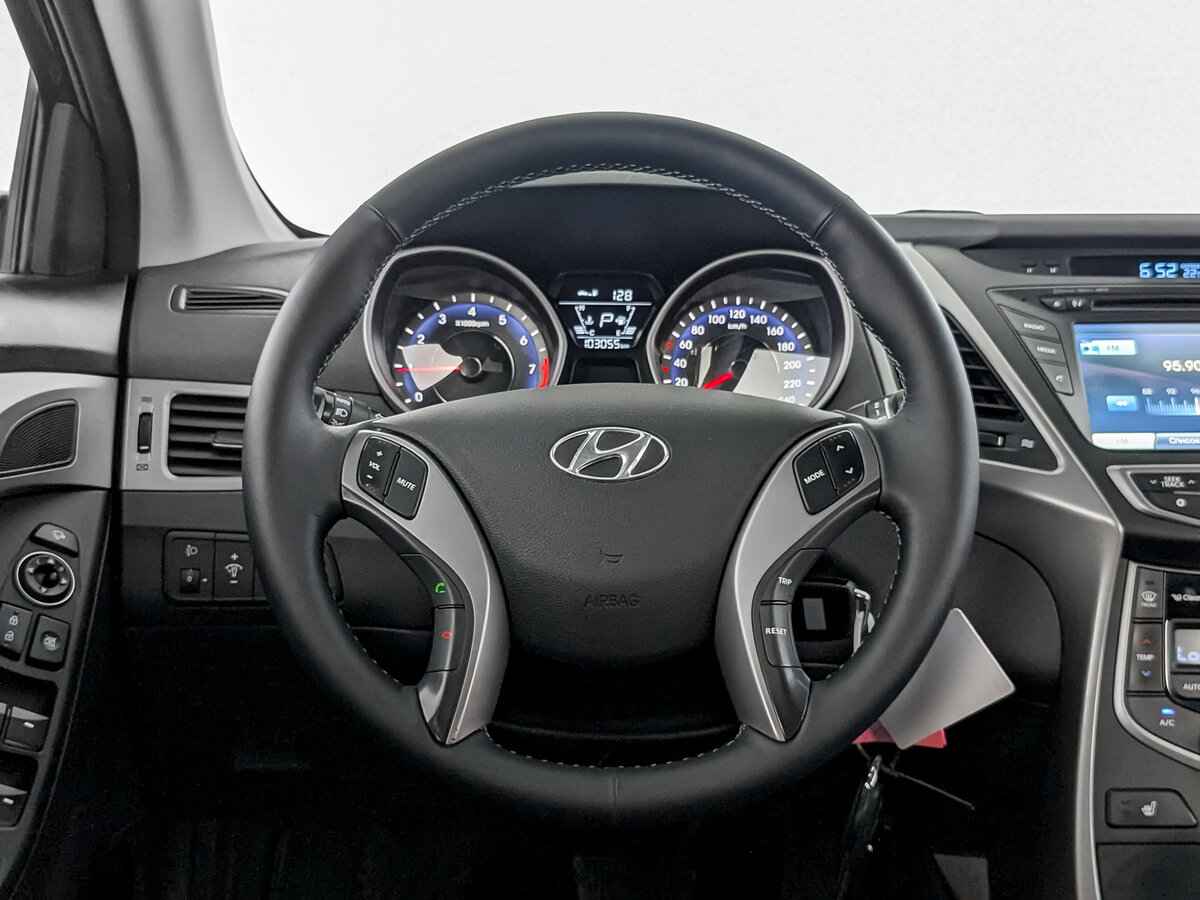 Hyundai Elantra, 2014