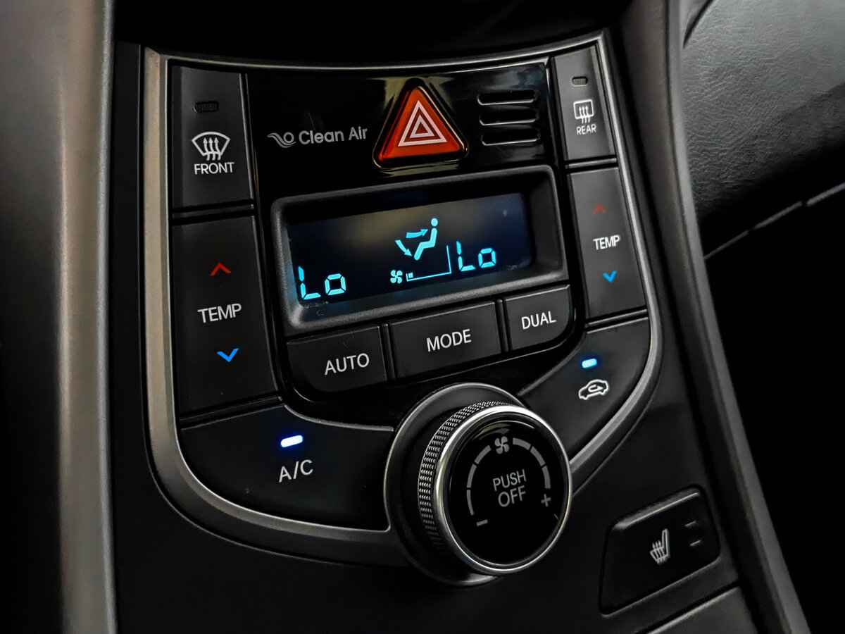 Hyundai Elantra, 2014