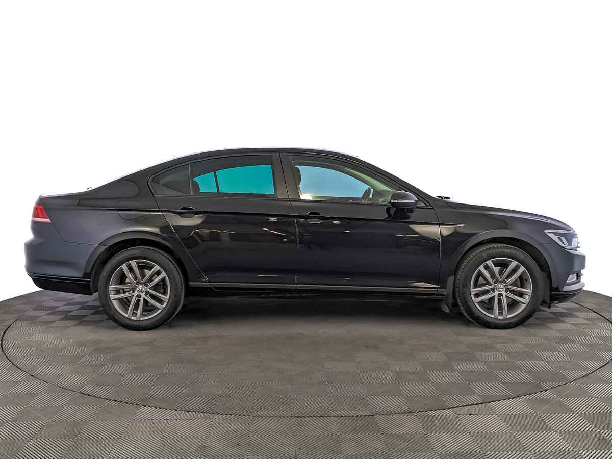 Volkswagen Passat, 2016