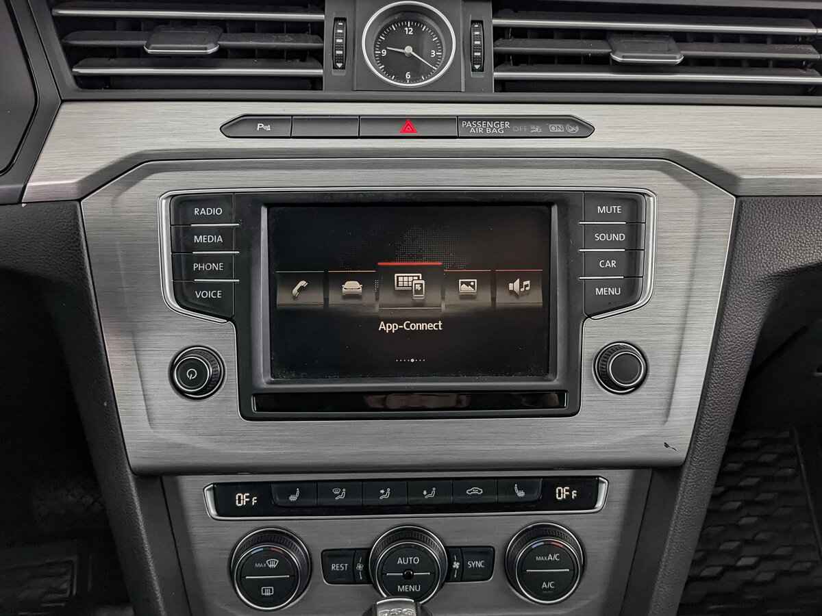 Volkswagen Passat, 2016