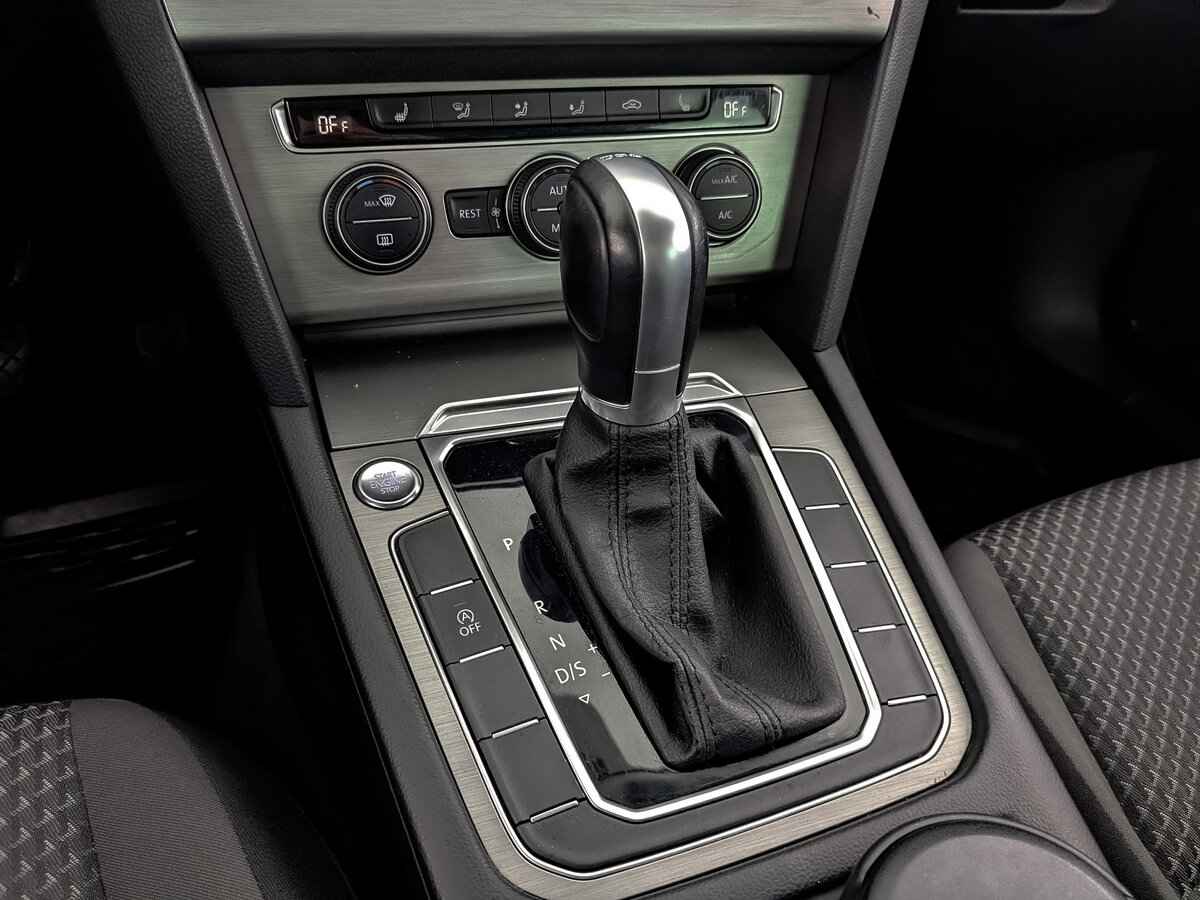 Volkswagen Passat, 2016