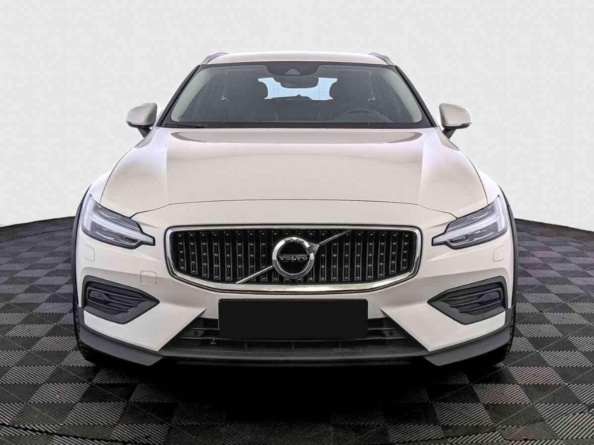 Volvo V60 Cross Country, 2021
