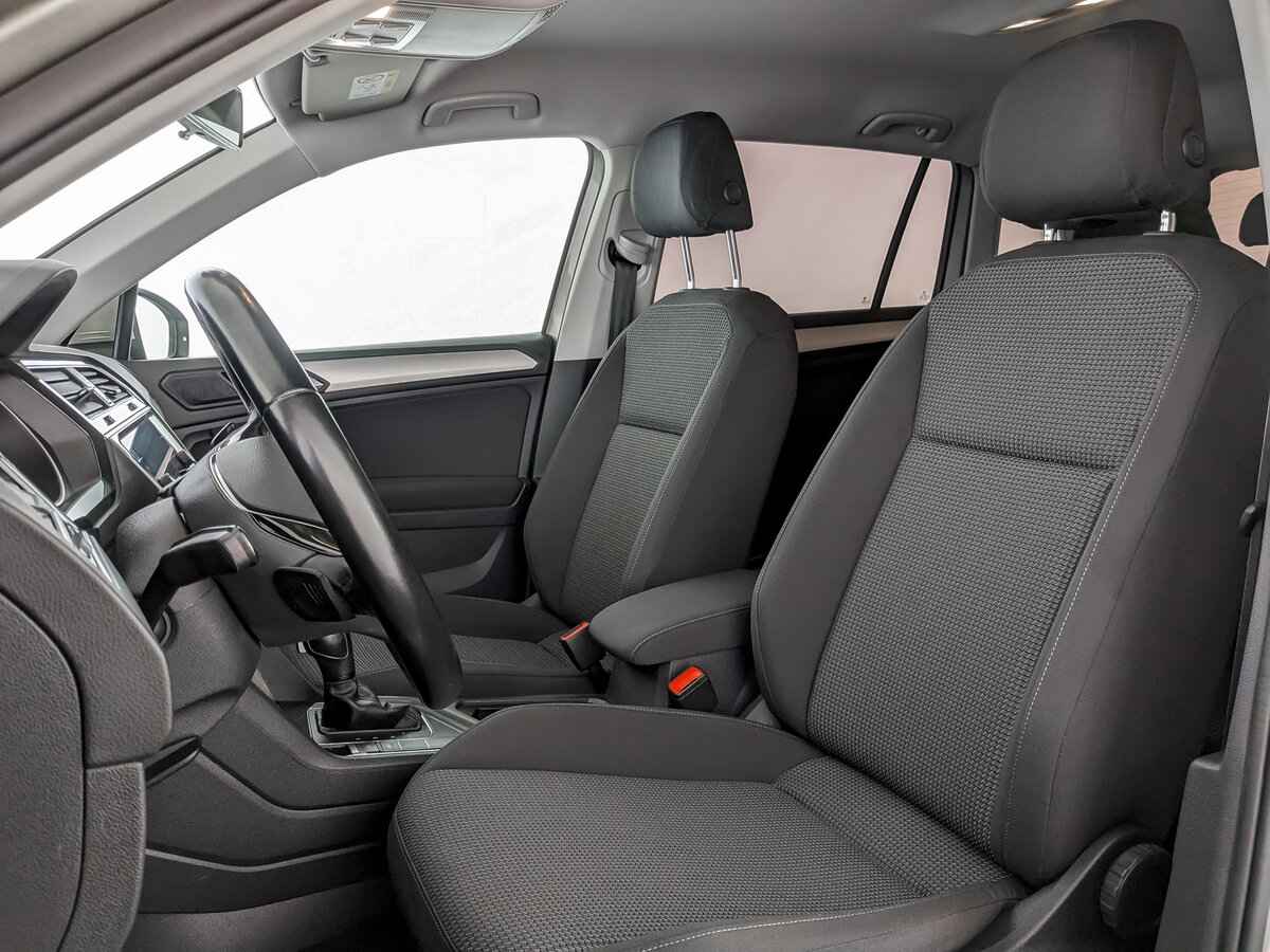 Volkswagen Tiguan, 2020