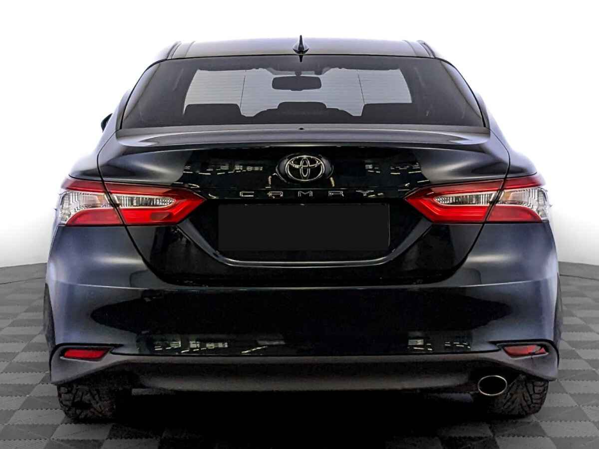 Toyota Camry, 2020