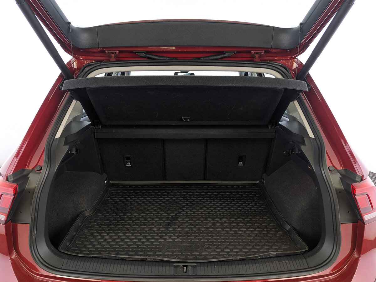 Volkswagen Tiguan, 2020