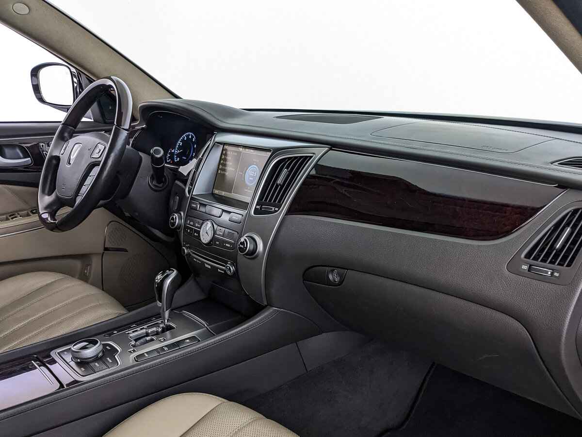 Hyundai Equus, 2012
