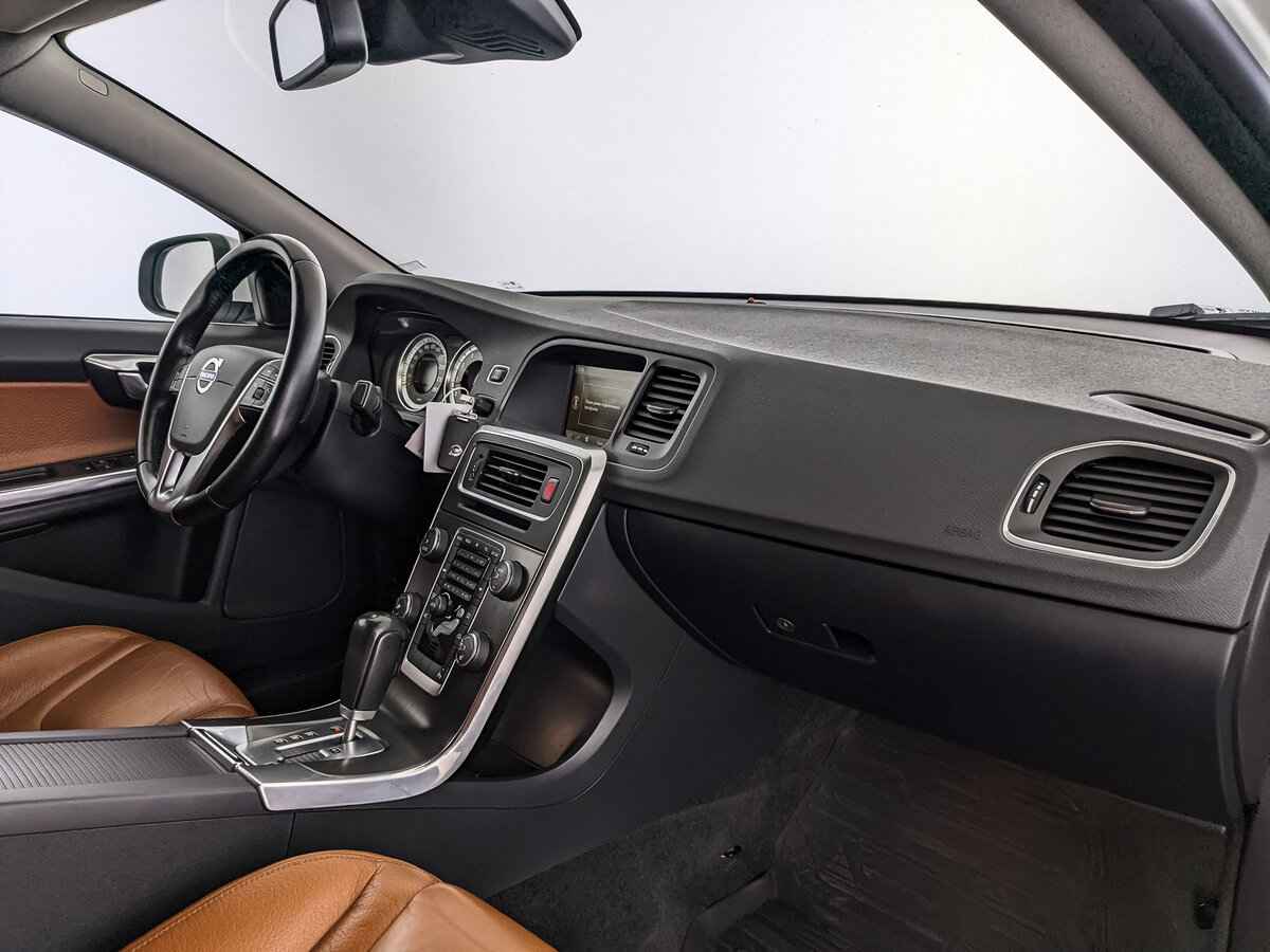 Volvo S60, 2012