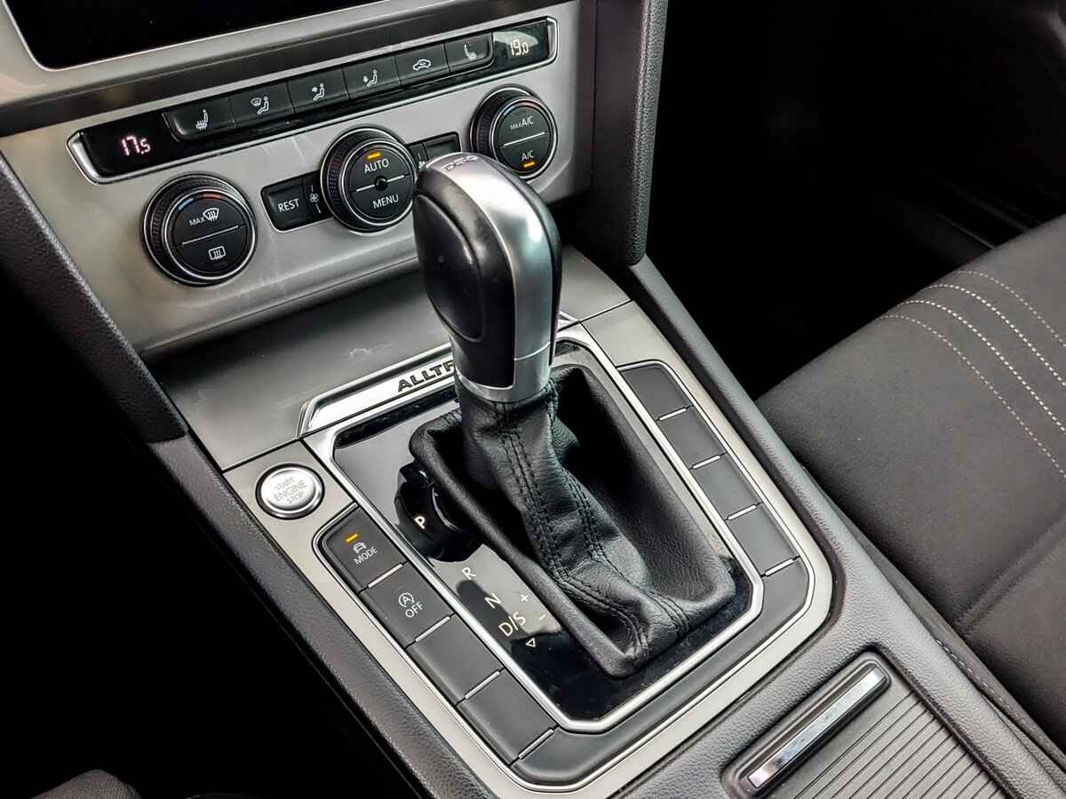 Volkswagen Passat Alltrack, 2018