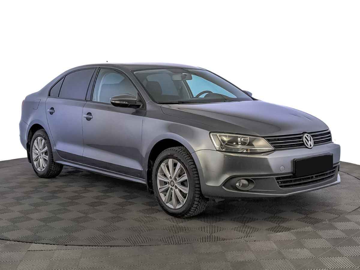 Volkswagen Jetta, 2012