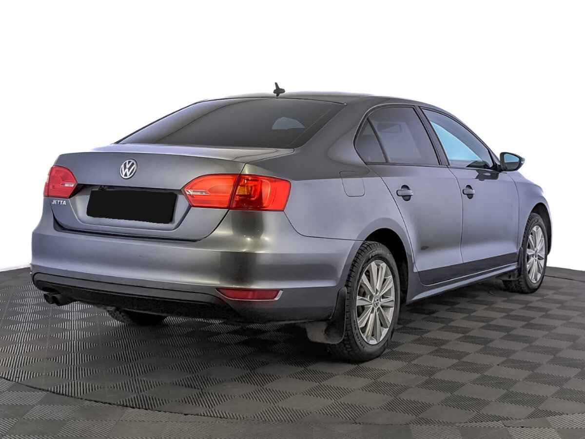 Volkswagen Jetta, 2012