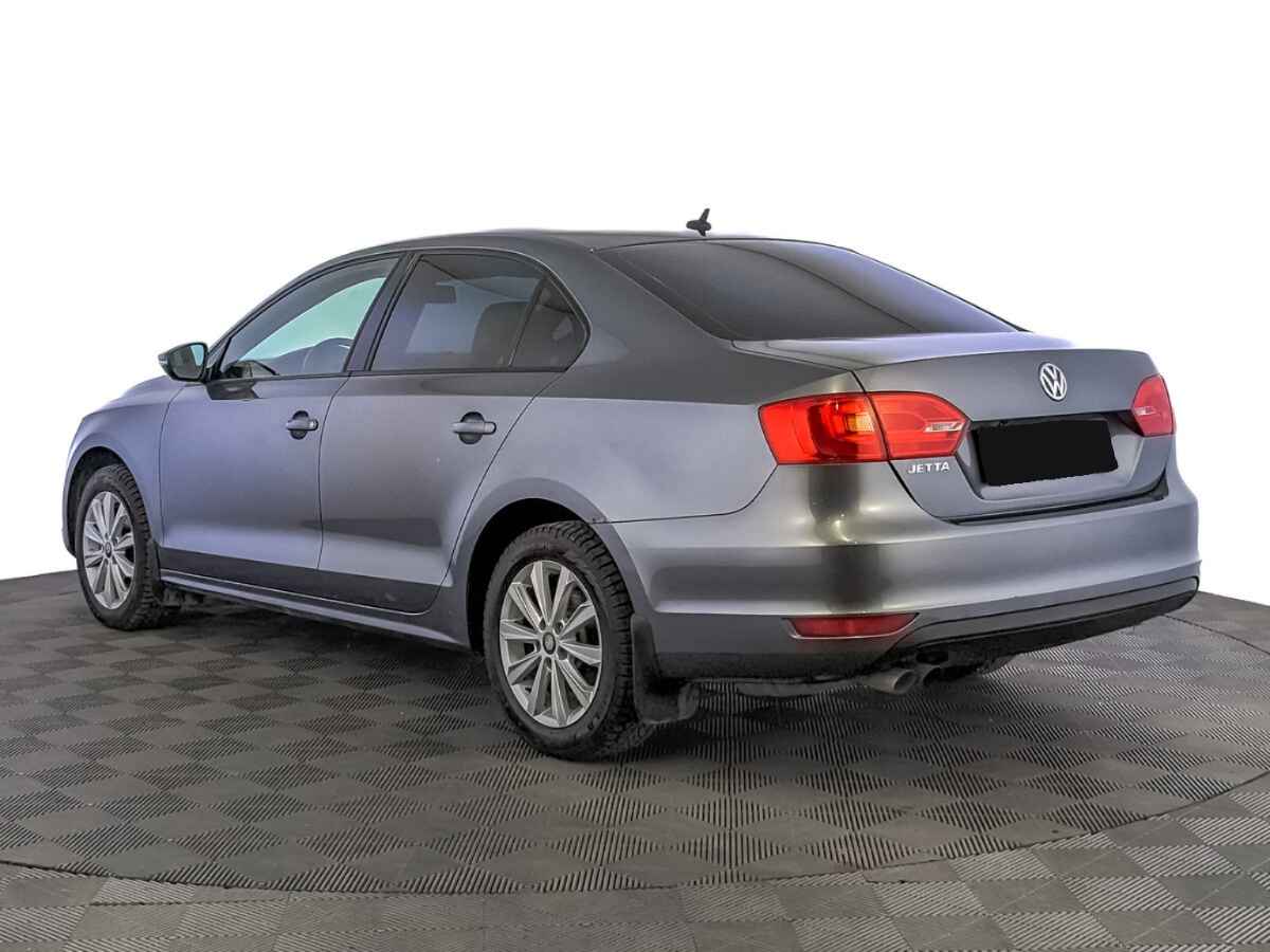 Volkswagen Jetta, 2012