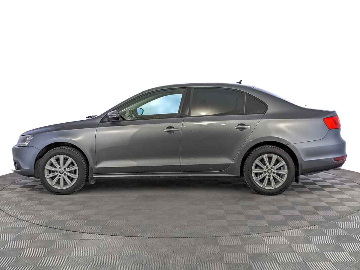 Volkswagen Jetta, 2012