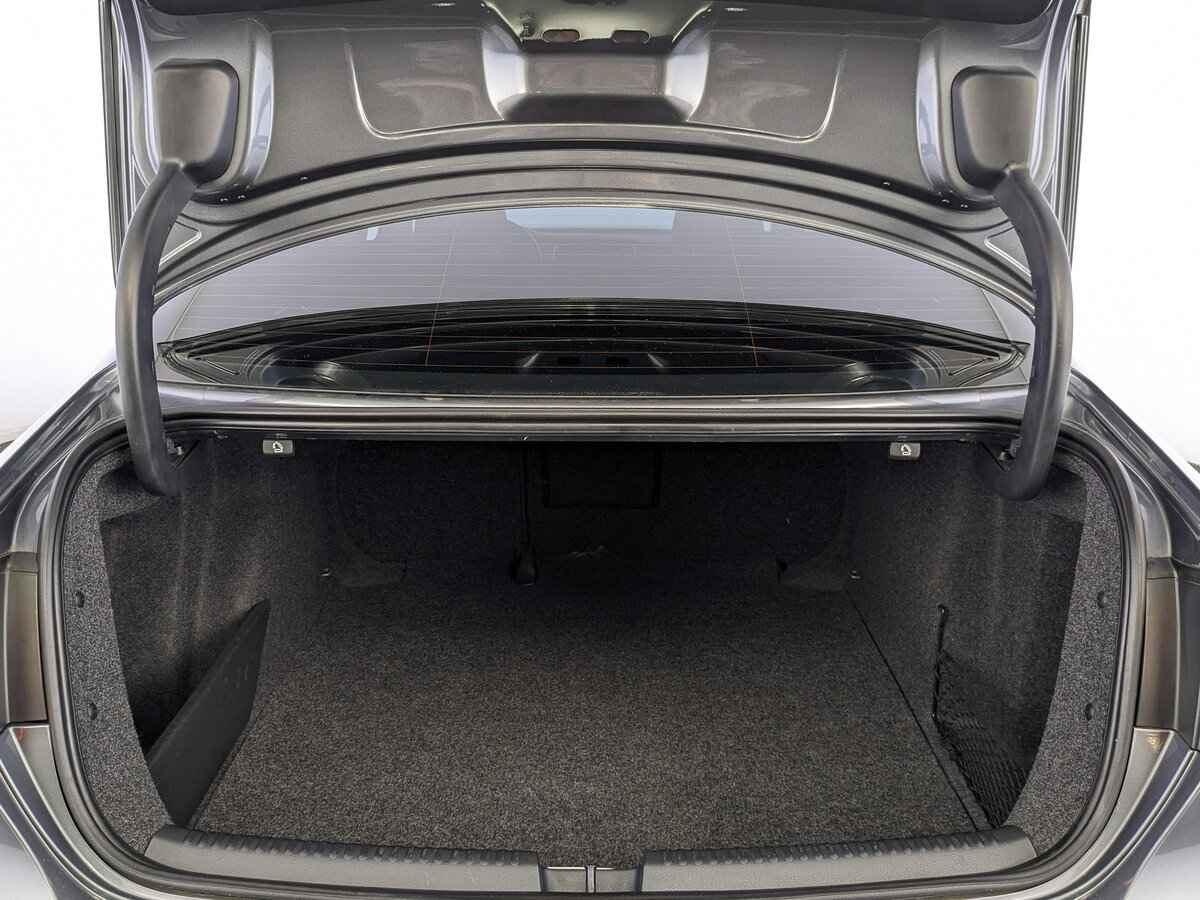 Volkswagen Jetta, 2012