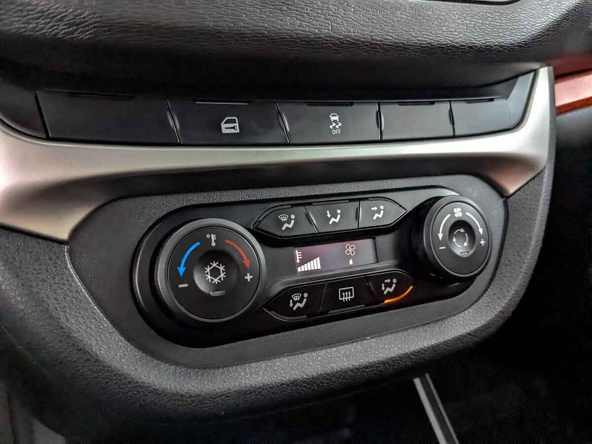 Lada (ВАЗ) Vesta SW Cross, 2021