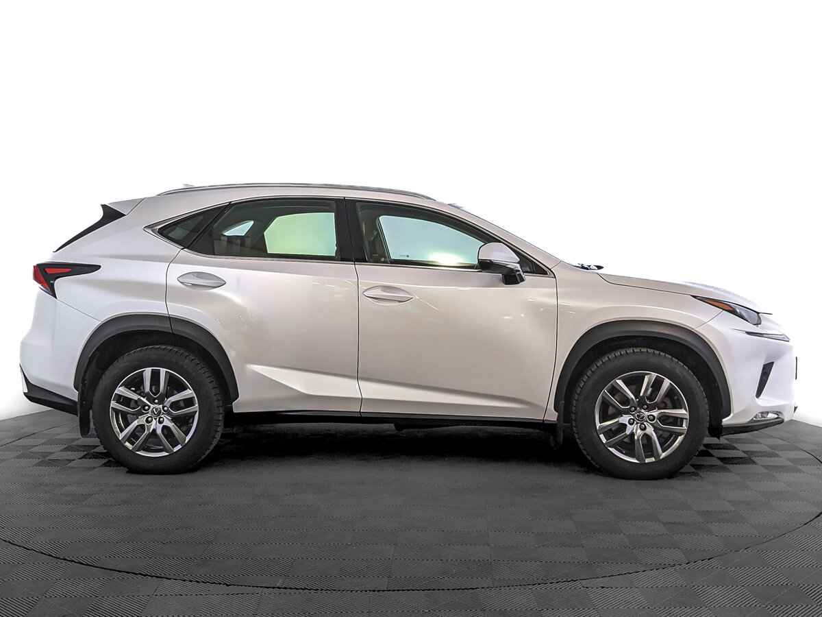 Lexus NX 200, 2019