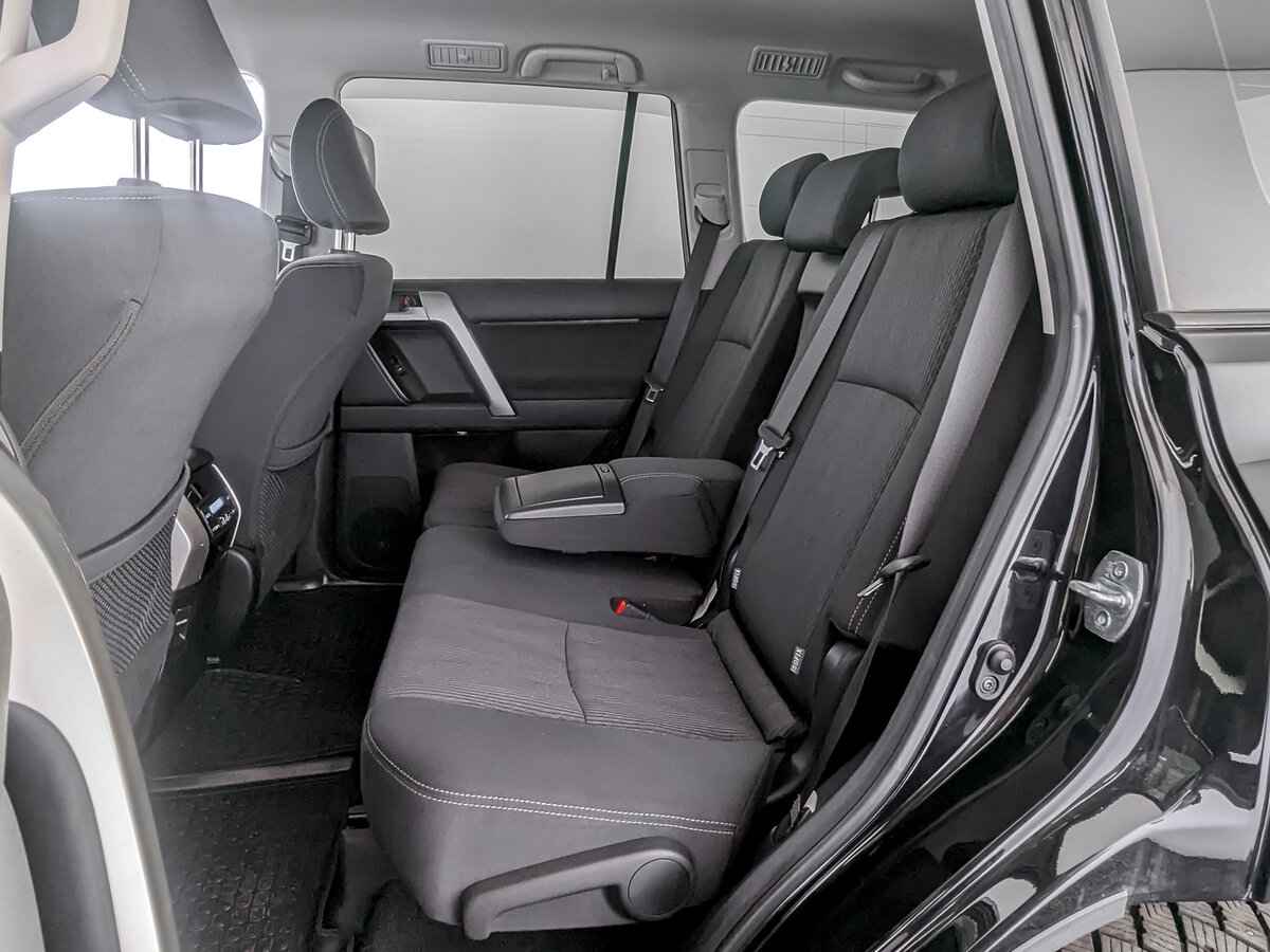 Toyota Land Cruiser Prado, 2021