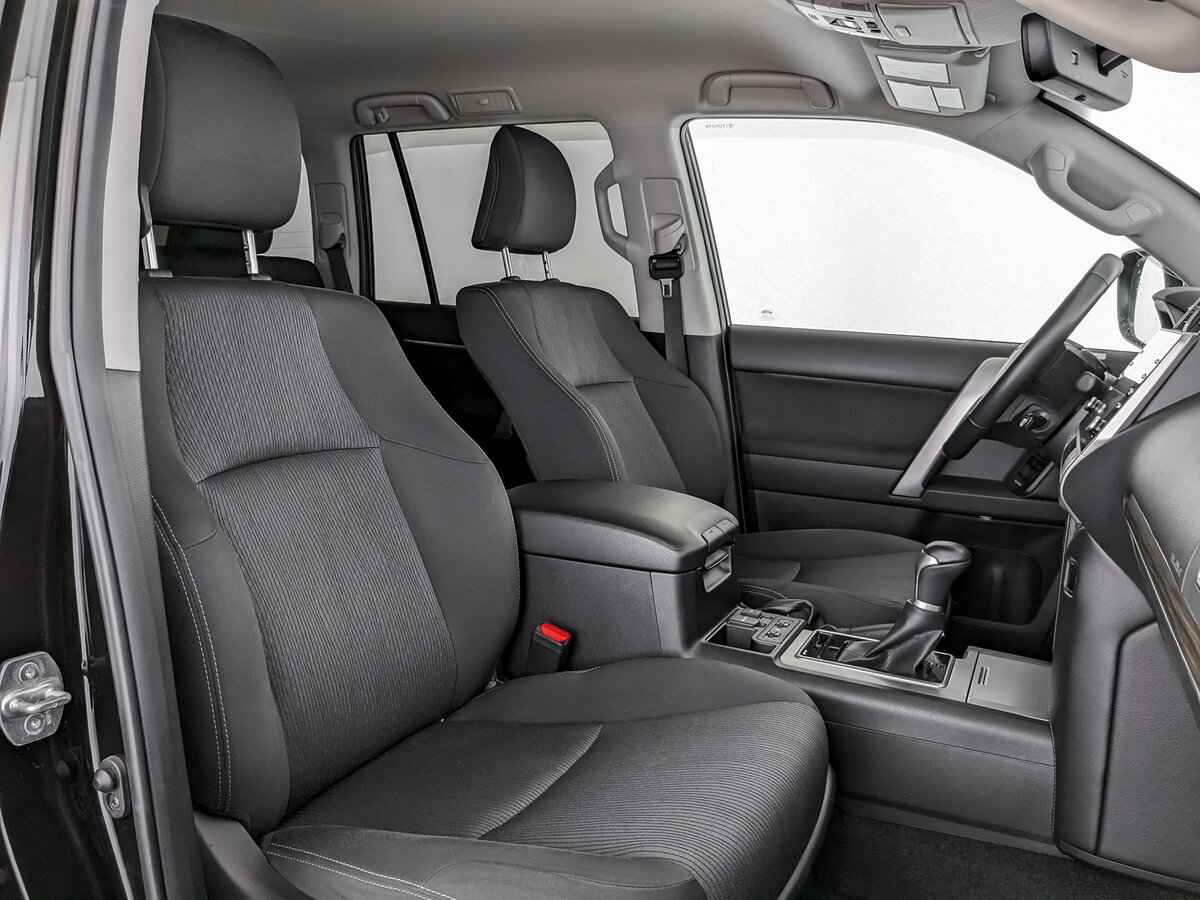 Toyota Land Cruiser Prado, 2021