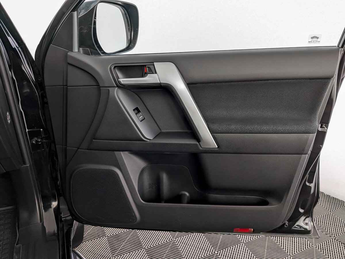 Toyota Land Cruiser Prado, 2021