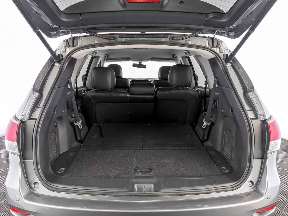 Nissan Pathfinder, 2015