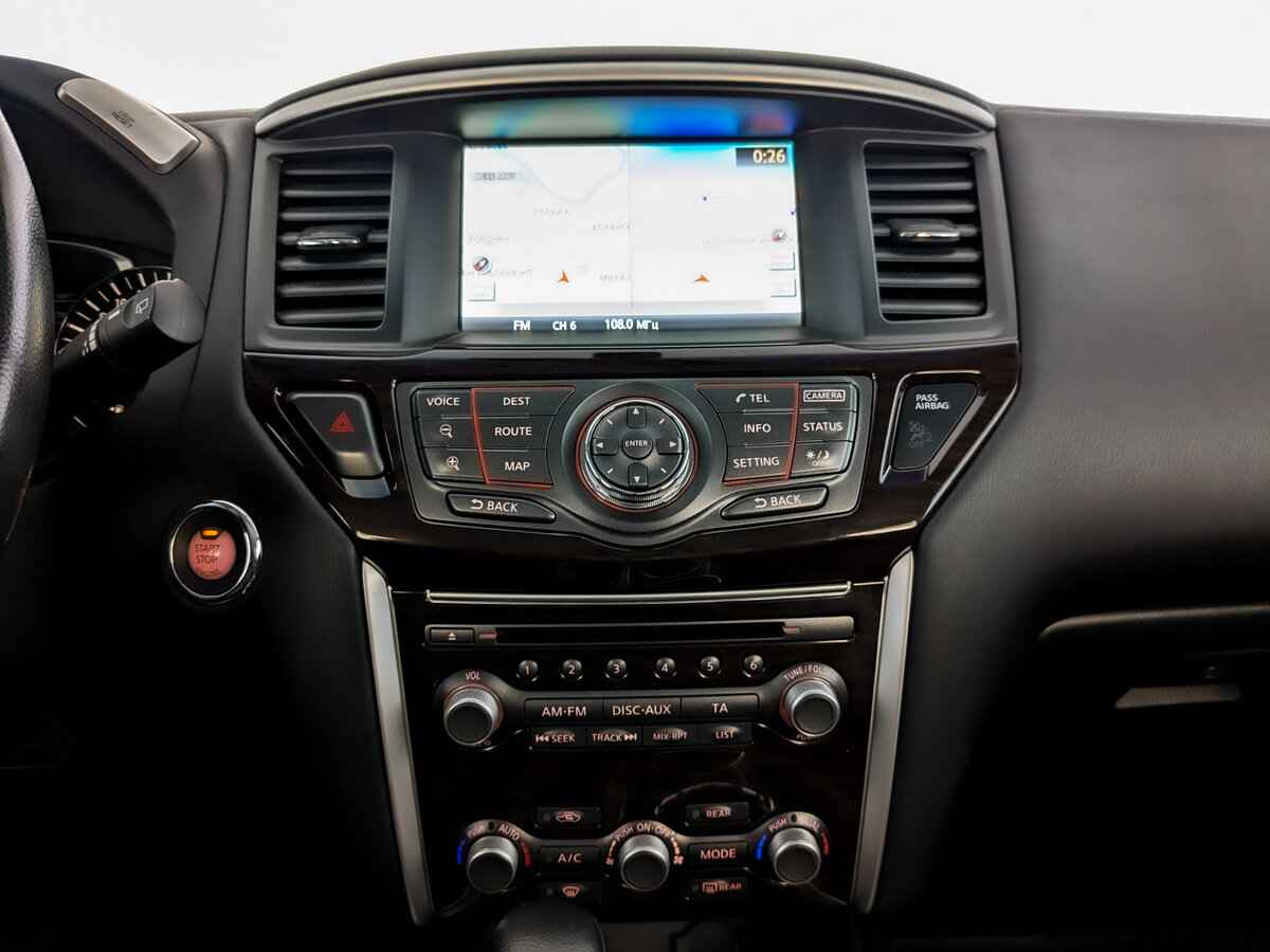 Nissan Pathfinder, 2015