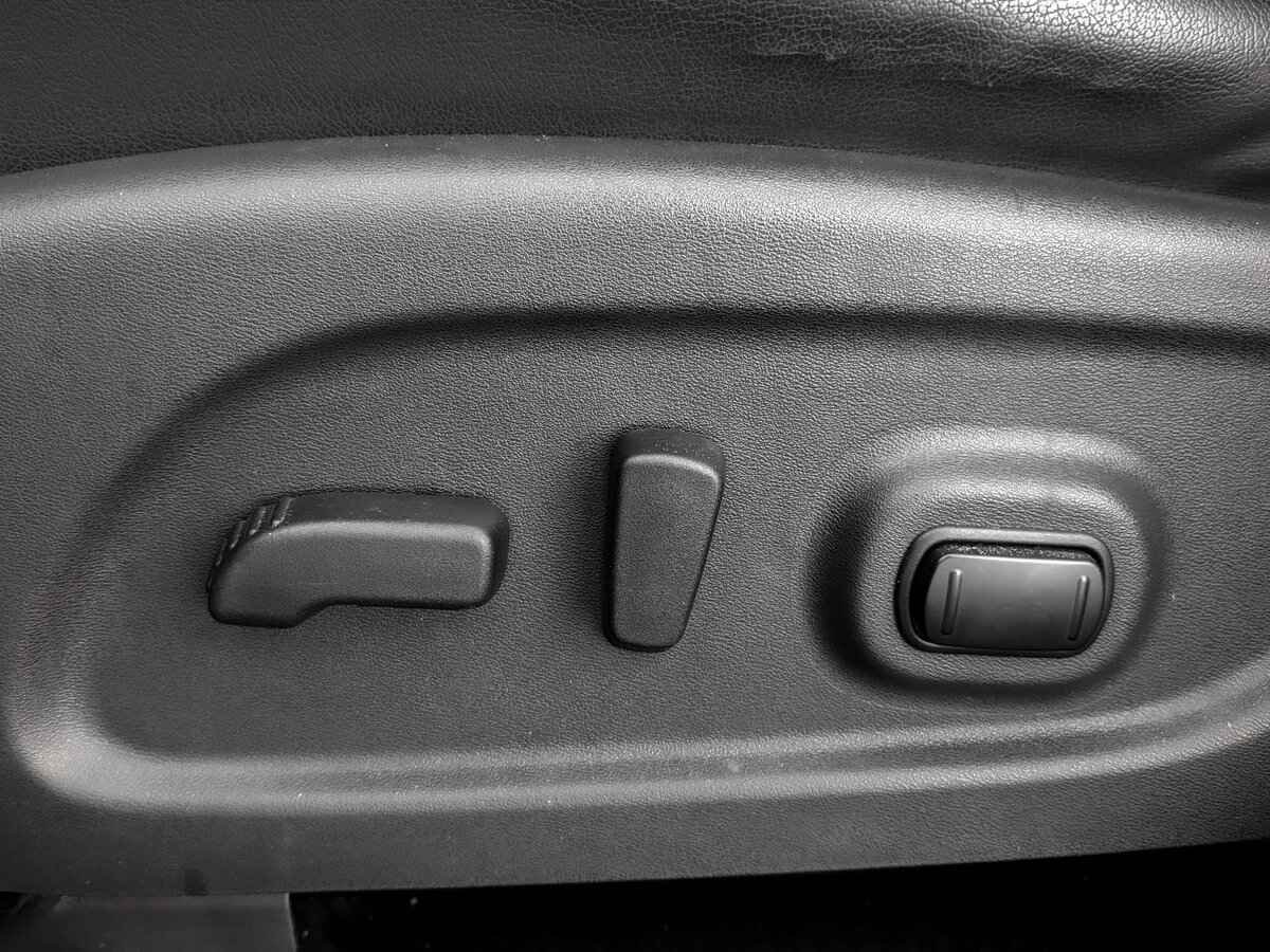 Nissan Pathfinder, 2015