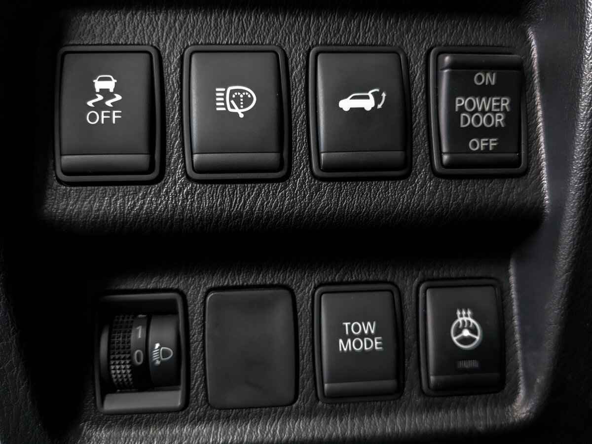 Nissan Pathfinder, 2015