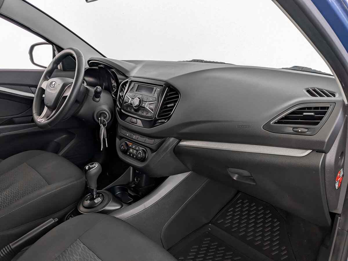 Lada (ВАЗ) Vesta, 2017