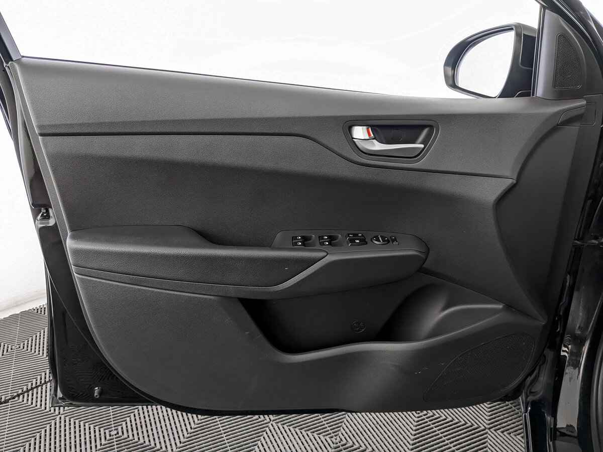 Hyundai Solaris, 2020