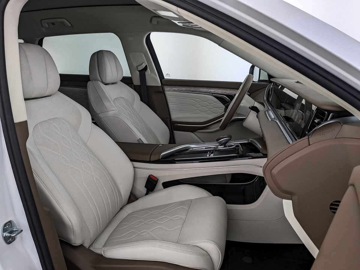 Voyah Free EVR, 2023