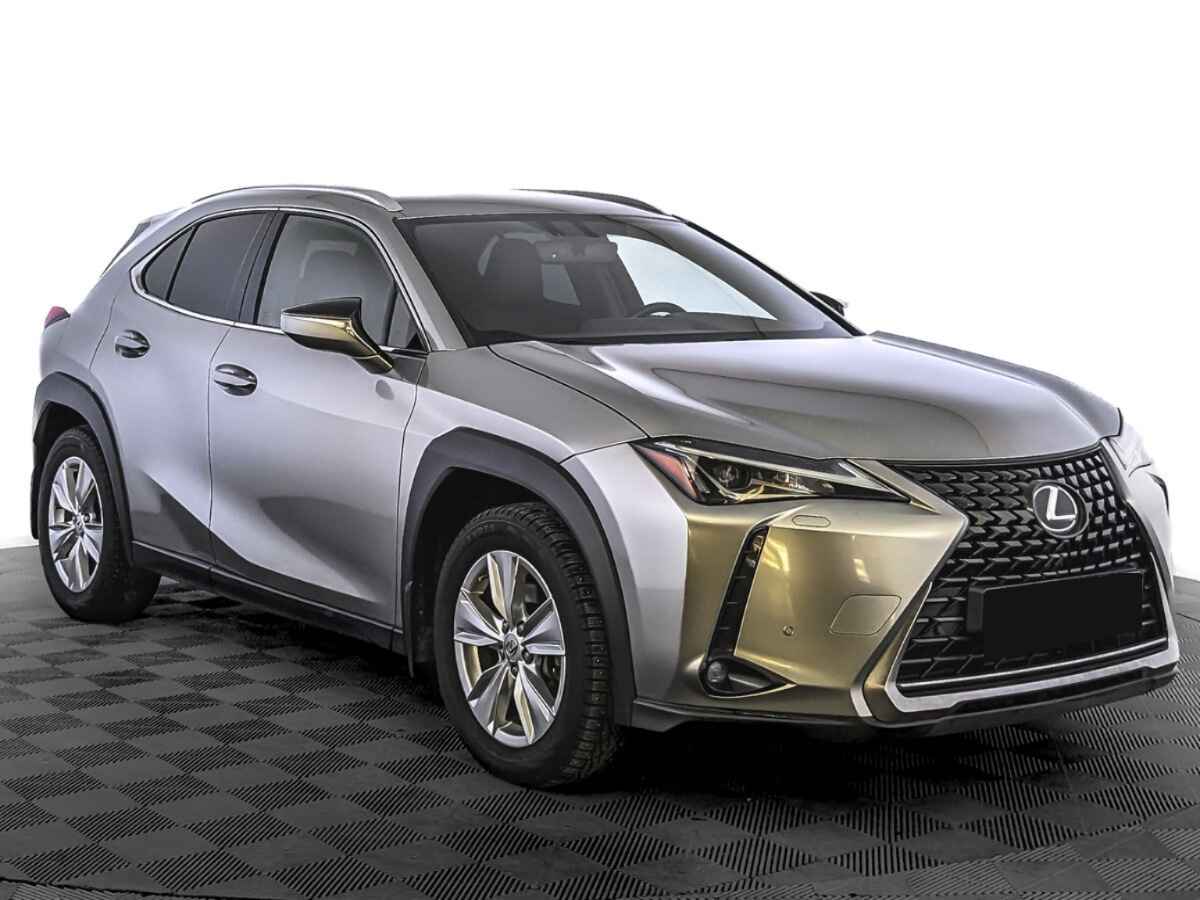 Lexus UX 200, 2020