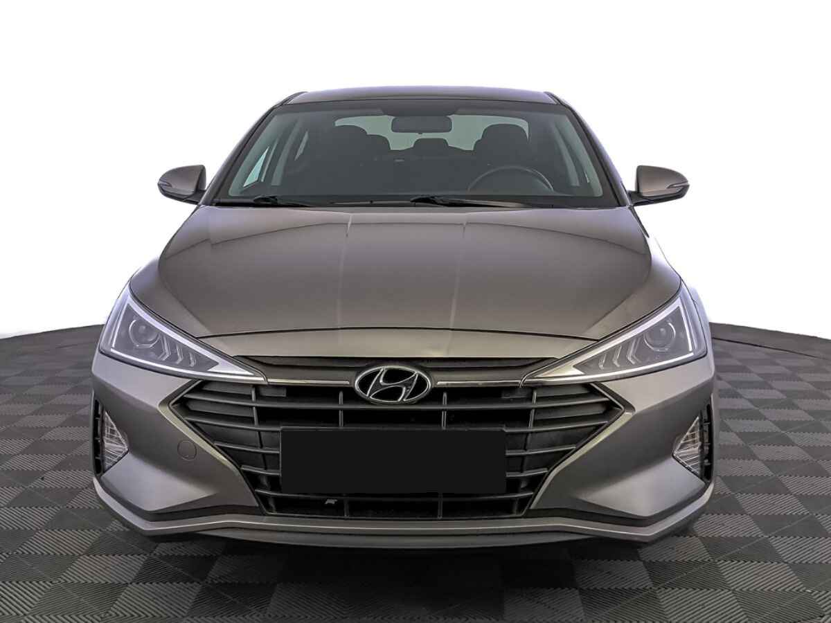 Hyundai Elantra, 2019