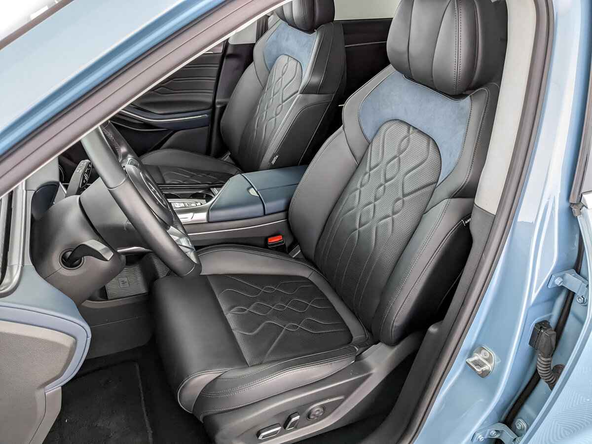 Voyah Free EVR, 2022