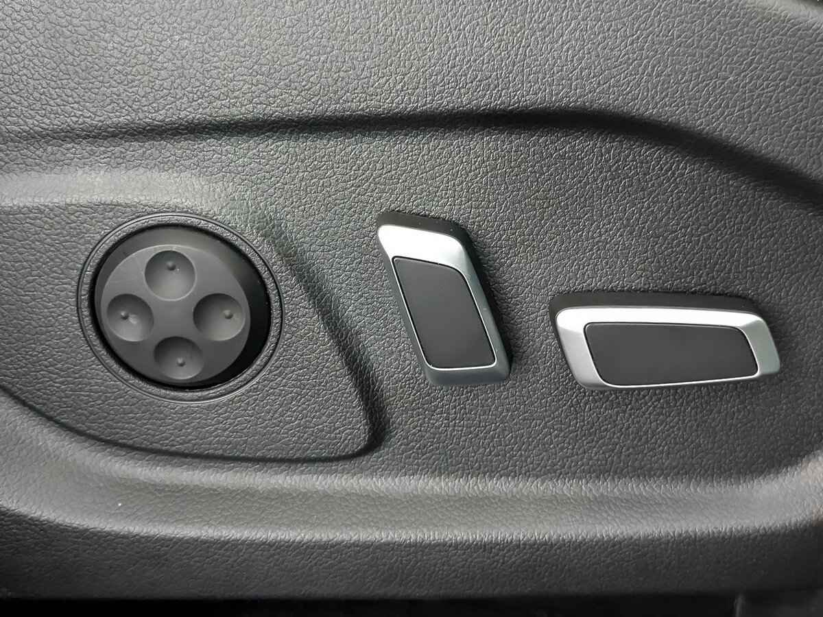 Voyah Free EVR, 2022