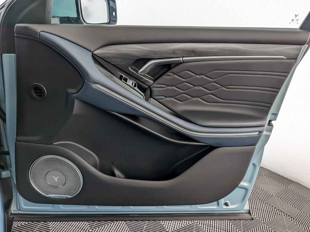 Voyah Free EVR, 2022