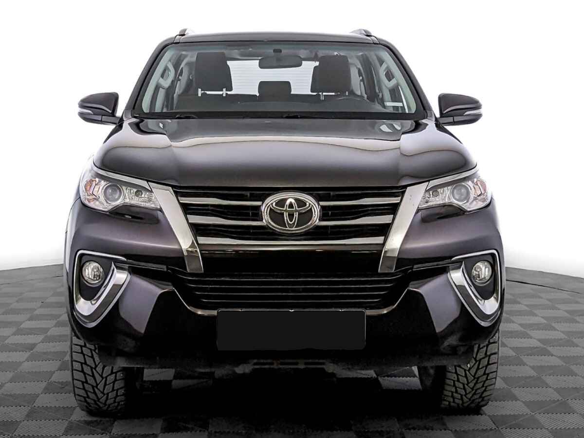 Toyota Fortuner, 2018