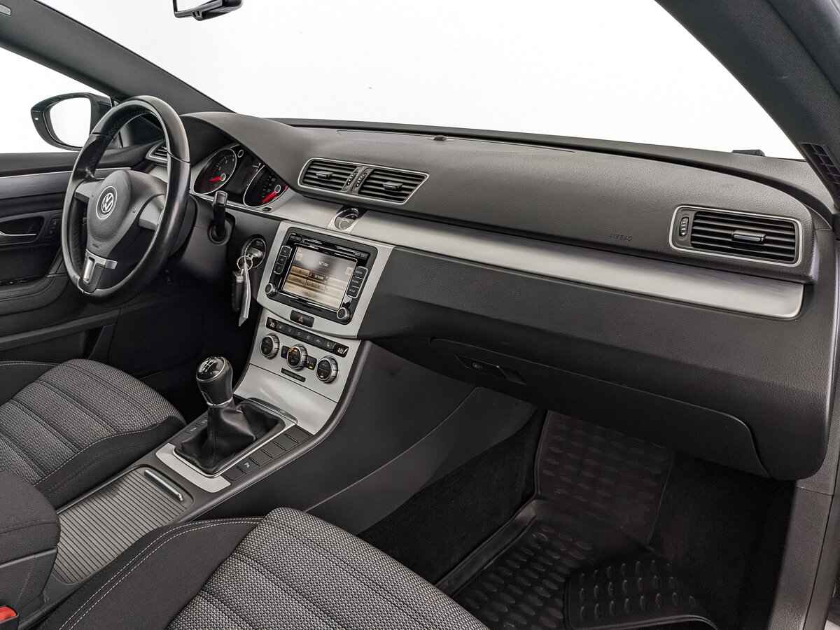 Volkswagen Passat CC, 2012