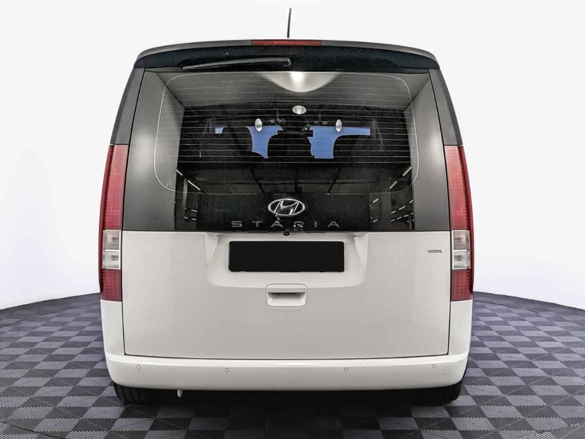 Hyundai Staria, 2022