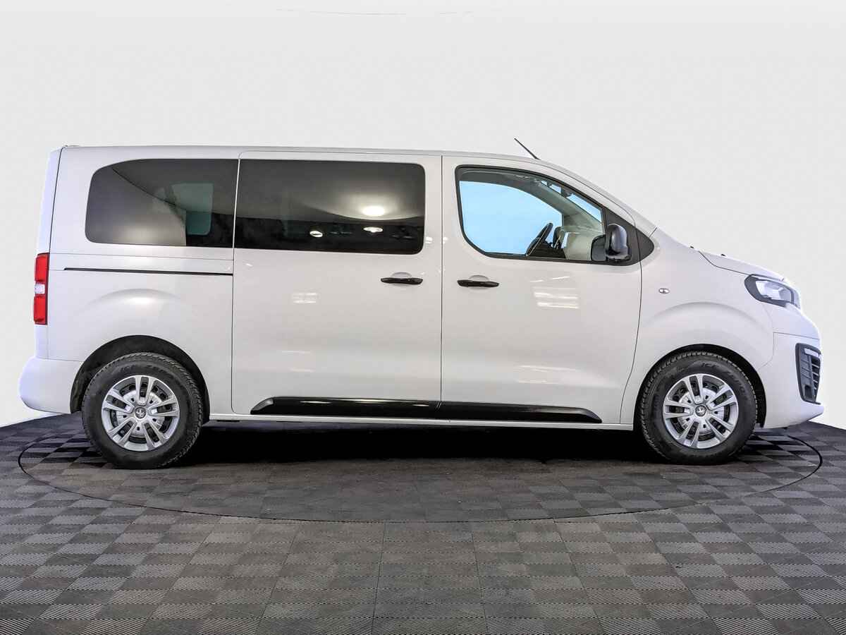 Peugeot Traveller, 2019