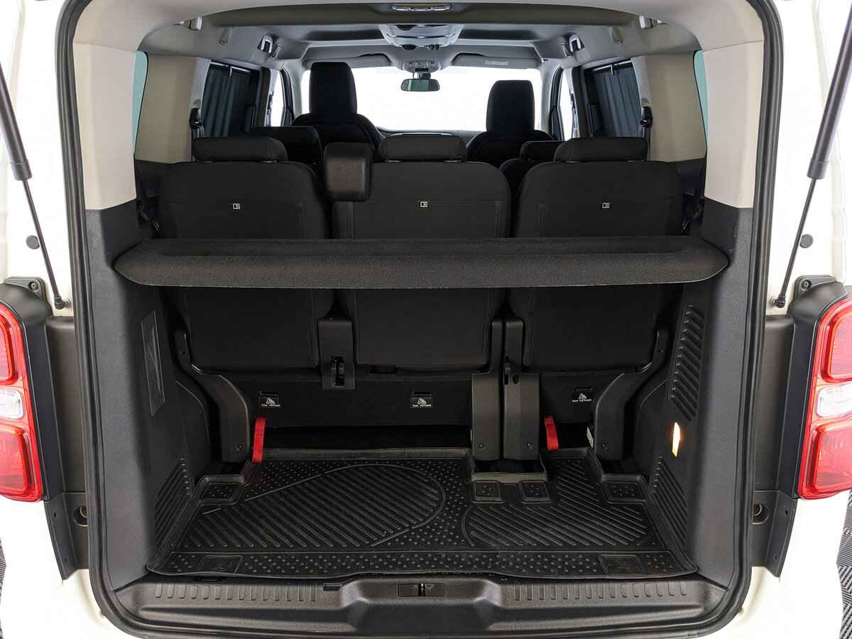 Peugeot Traveller, 2019