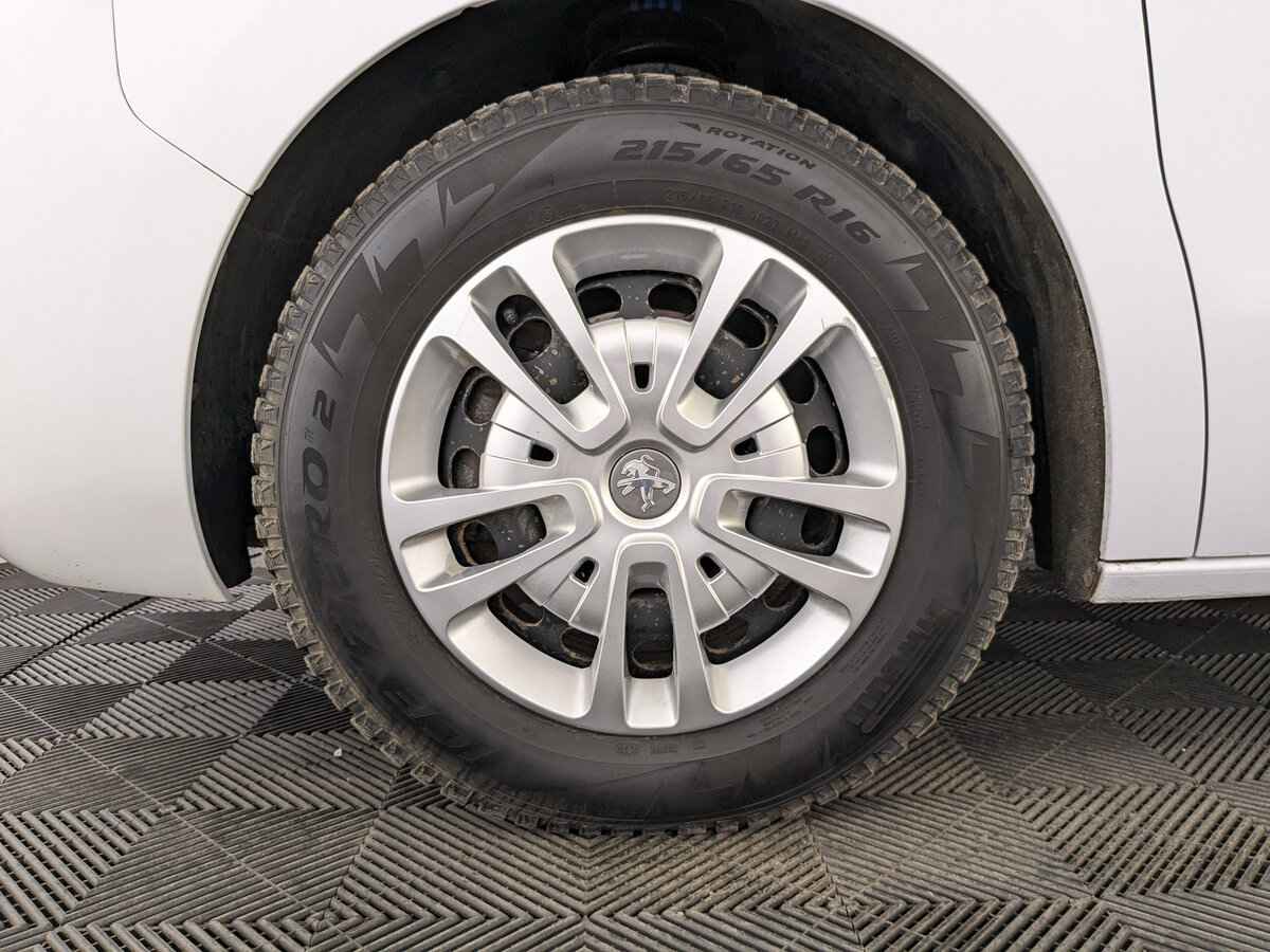 Peugeot Traveller, 2019