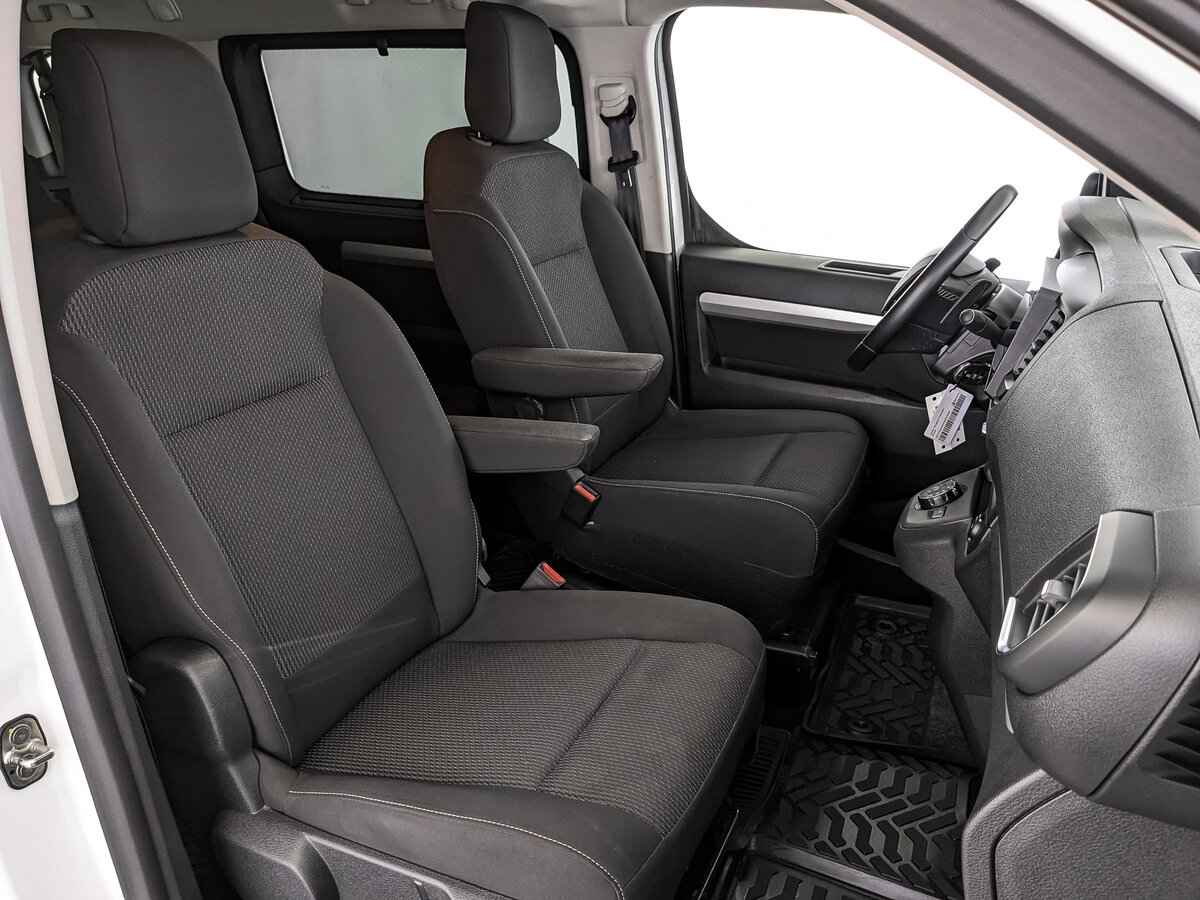 Peugeot Traveller, 2019