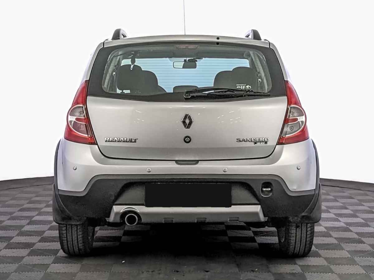 Renault Sandero, 2013