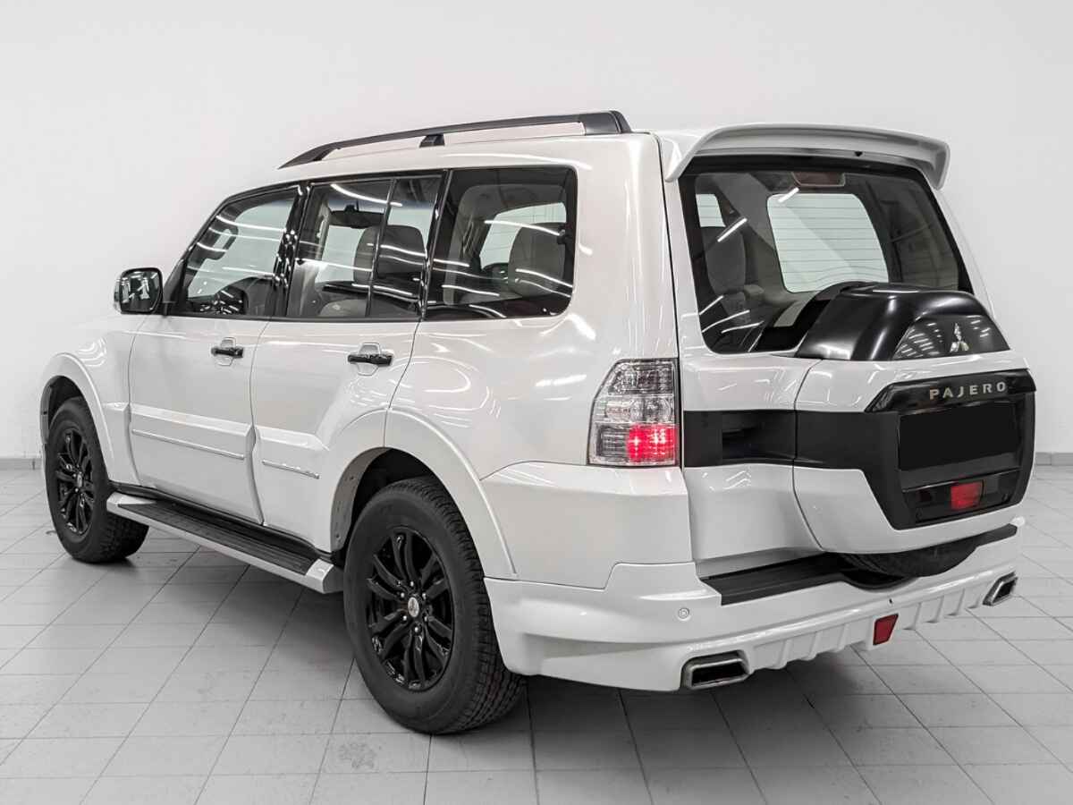 Mitsubishi Pajero, 2019