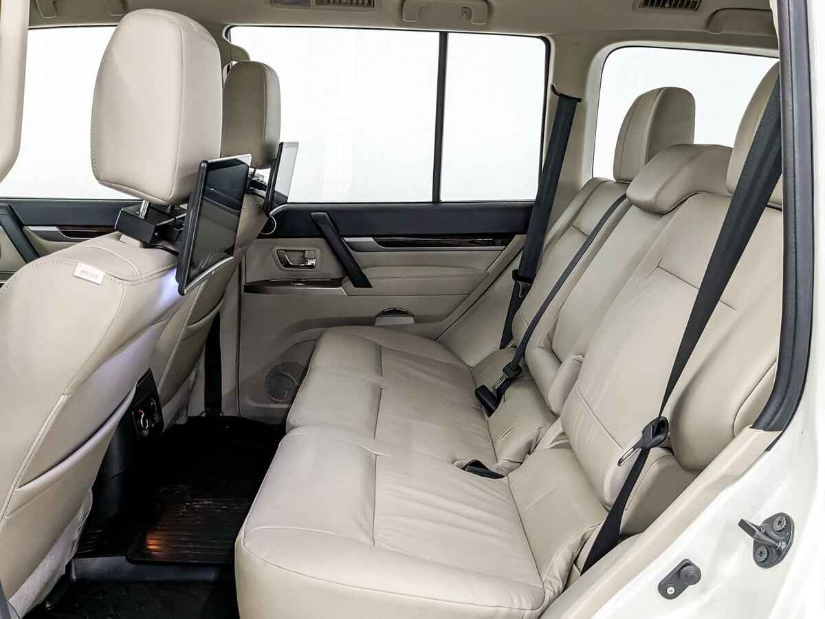 Mitsubishi Pajero, 2019